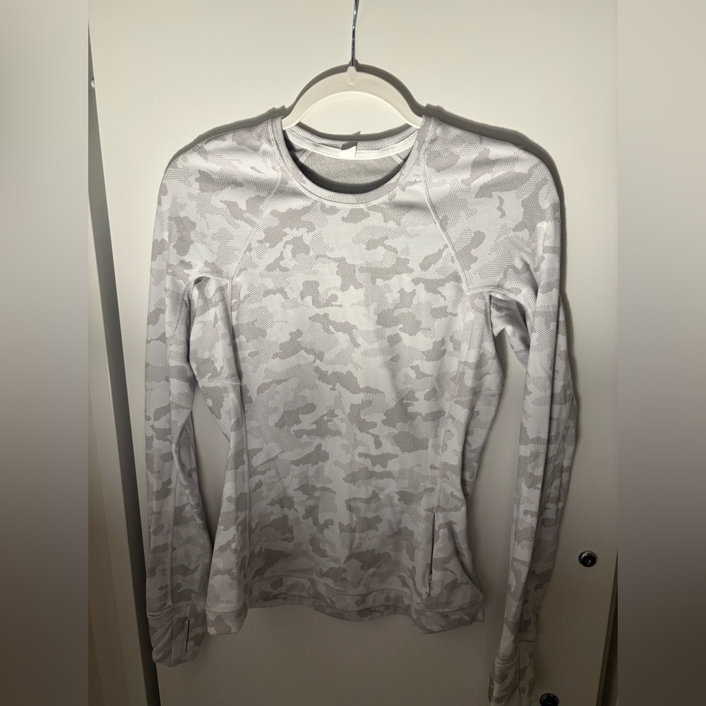 lululemon athletica Light Gray Camo Long-Sleeve Top